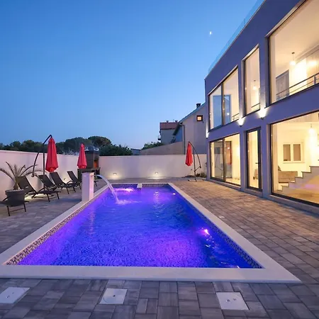 Rhapsody In - Luxury In Zadar Crno