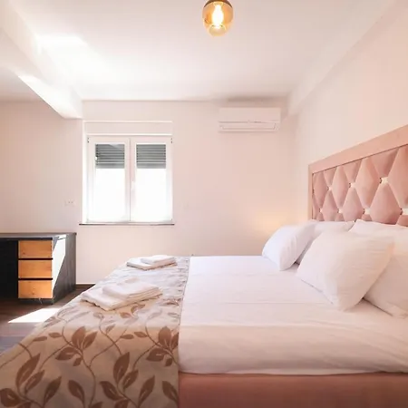 Rhapsody In - Luxury In Zadar וילה Crno